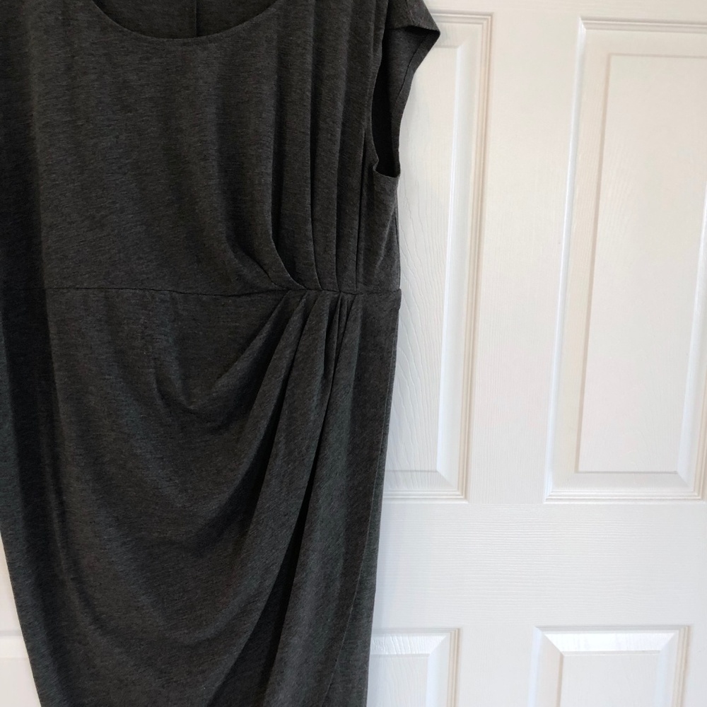Torrid Shirred Tulip Midi Dress Charcoal Heather - Picture 4 of 8